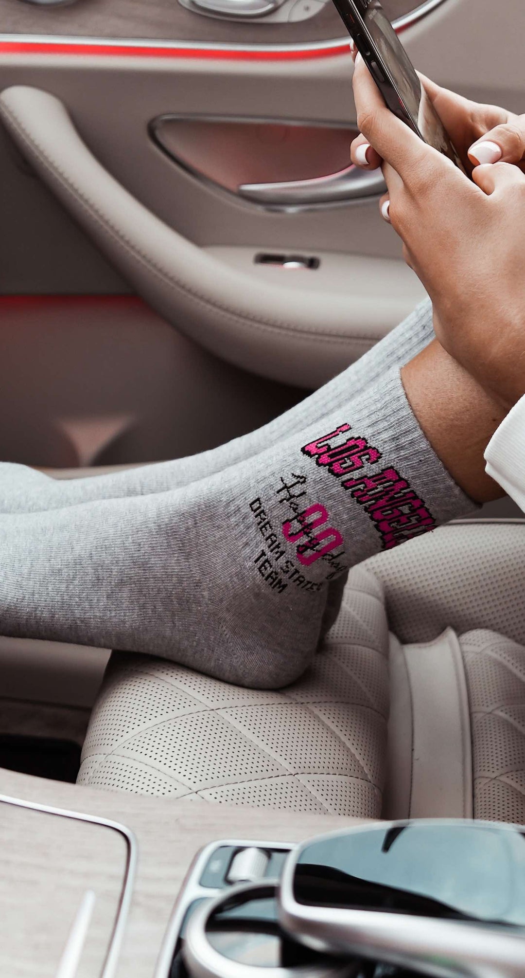 WOMEN'S LOS ANGELES PATTERN SOCKS