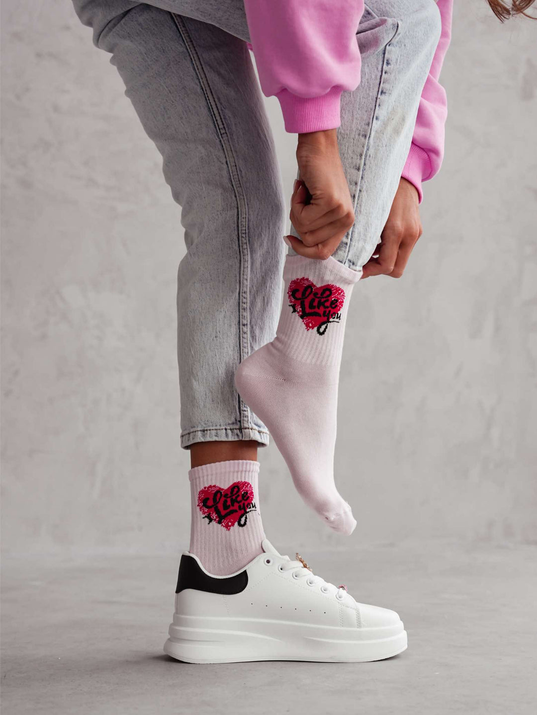 Women’s powder pink breathable cotton ankle socks with “I Like You” pattern. Soft, comfortable socks perfect for casual daily wear and cute outfits