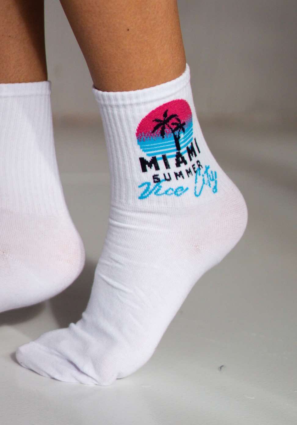WOMEN'S MIAMI VICE CITY PATTERN SOCKS