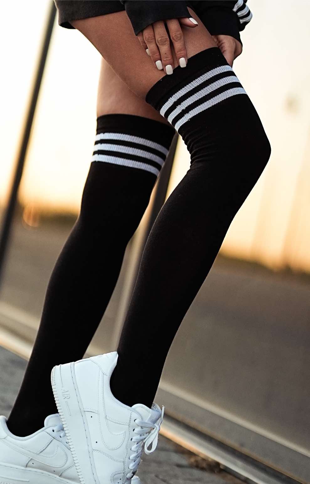 WOMEN'S COTTON OVER KNEE SOCKS WITH STRIPED WELT
