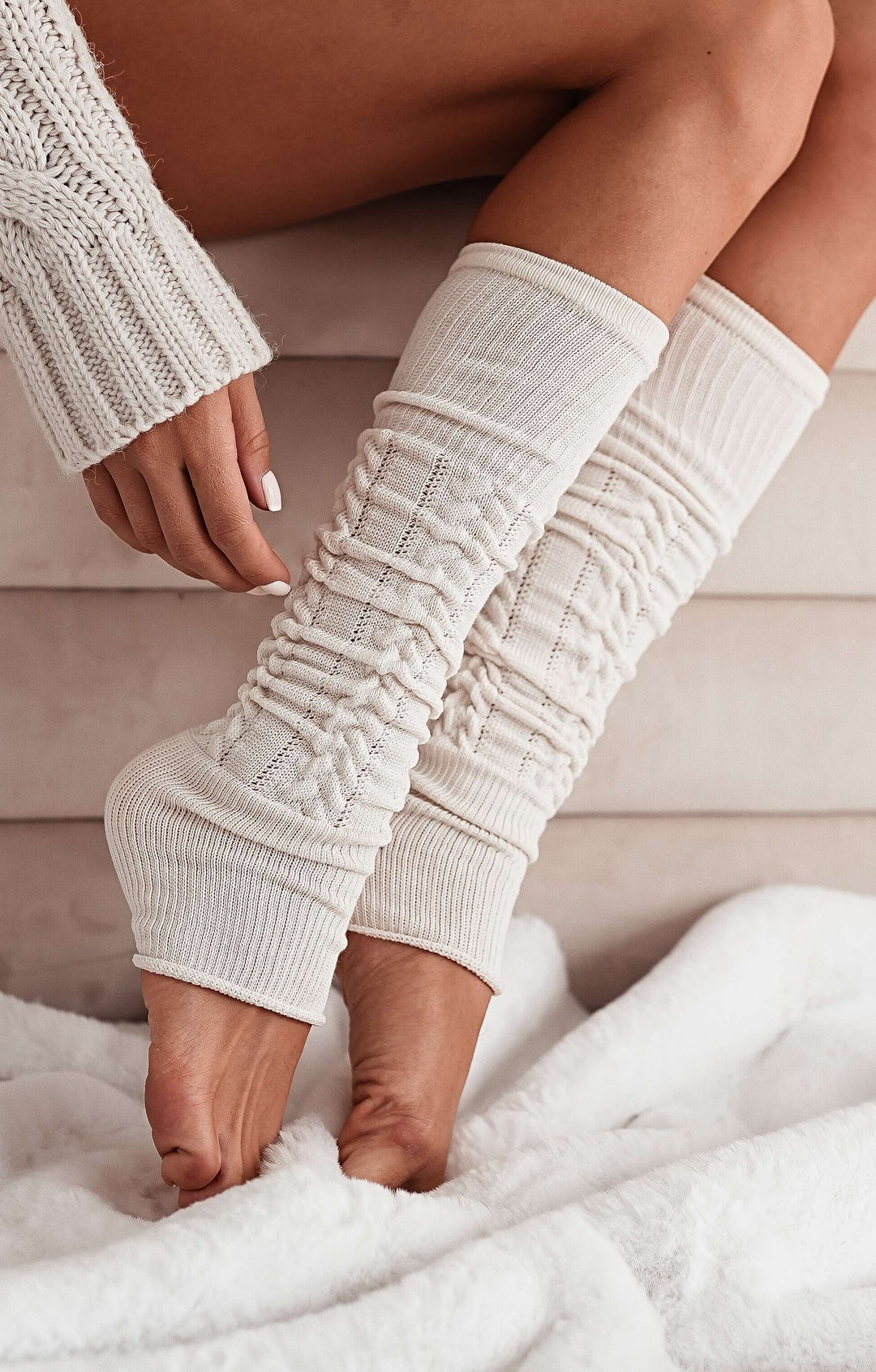 WOMEN'S COTTON OPENWORK LEG WARMERS