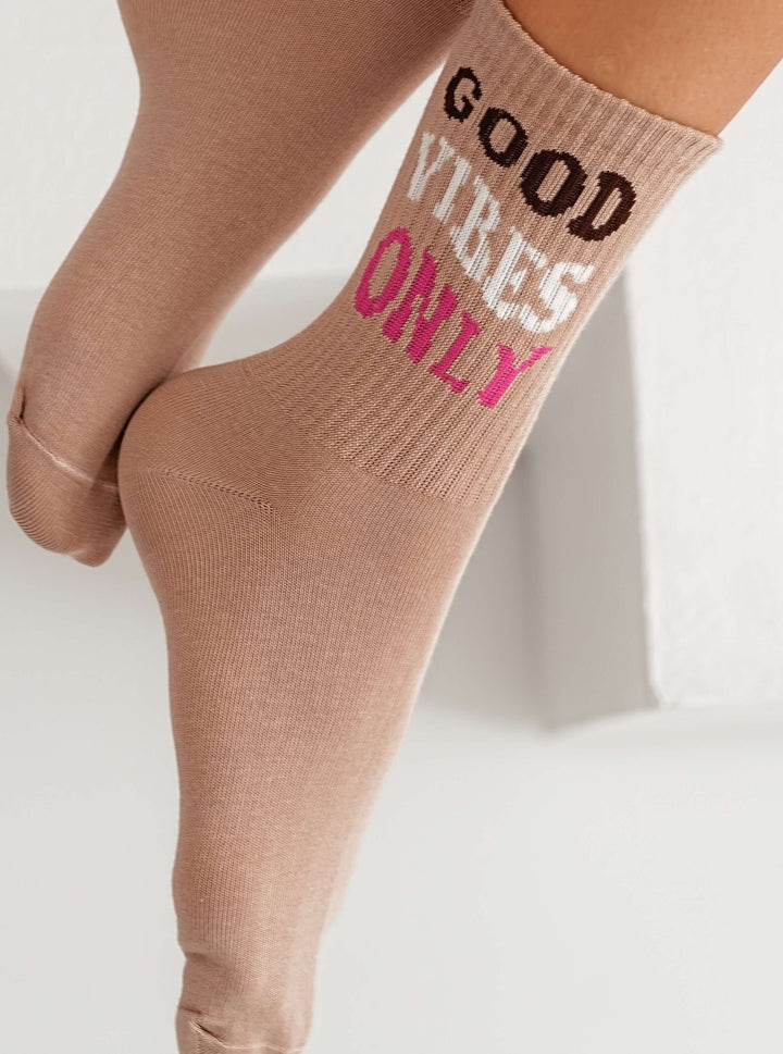 WOMEN'S GOOD VIBES ONLY PATTERN SOCKS