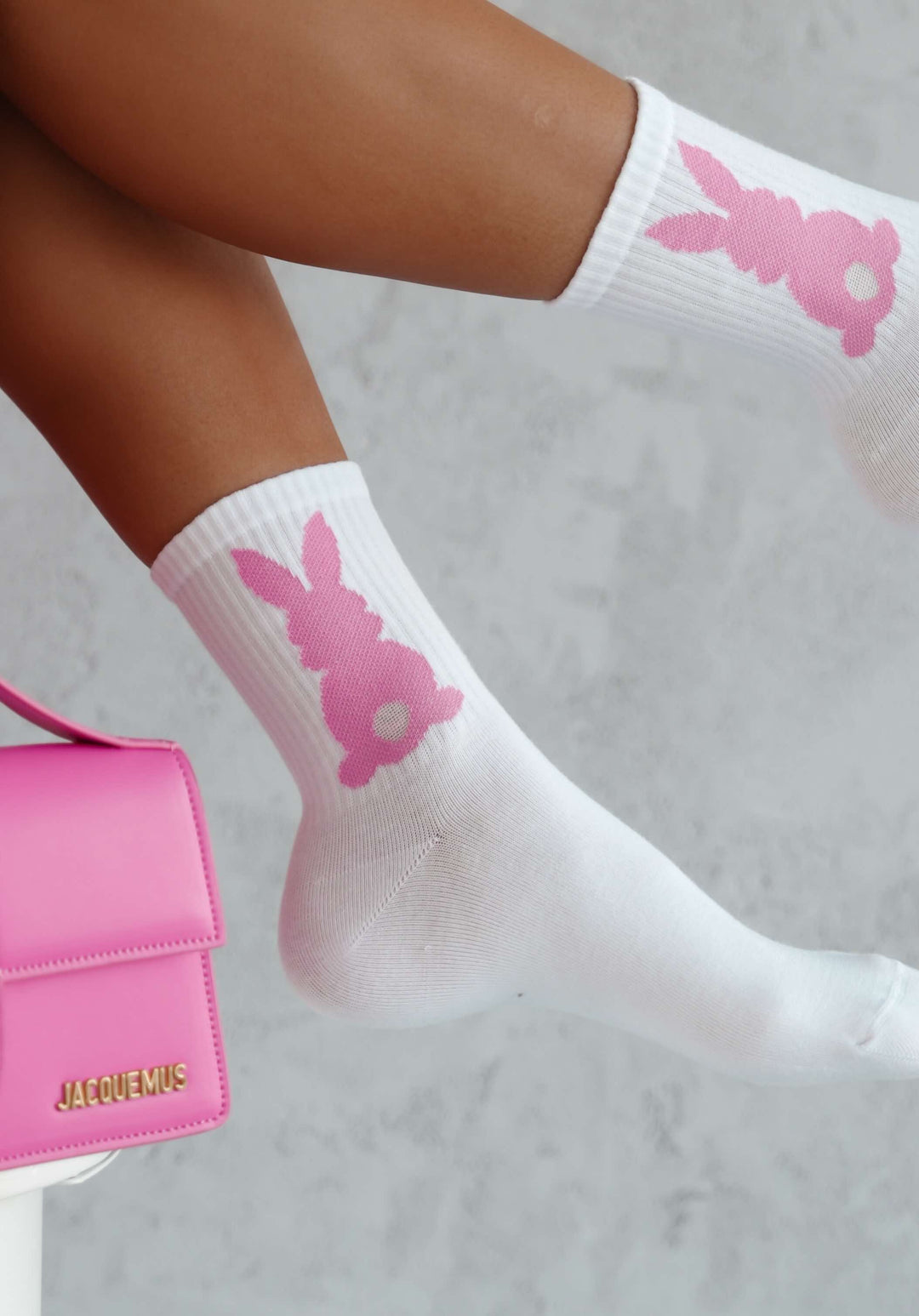 WOMEN'S BUNNY WITH A TAIL PATTERN SOCKS