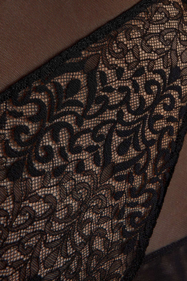 GABI HIGH WAIST BLACK LACE PANTY
